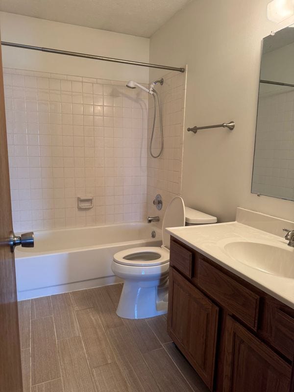 Photo - 5701 S 52nd St