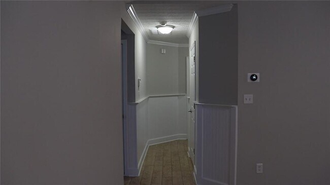 Photo - 1091 Pine Acre Dr NE