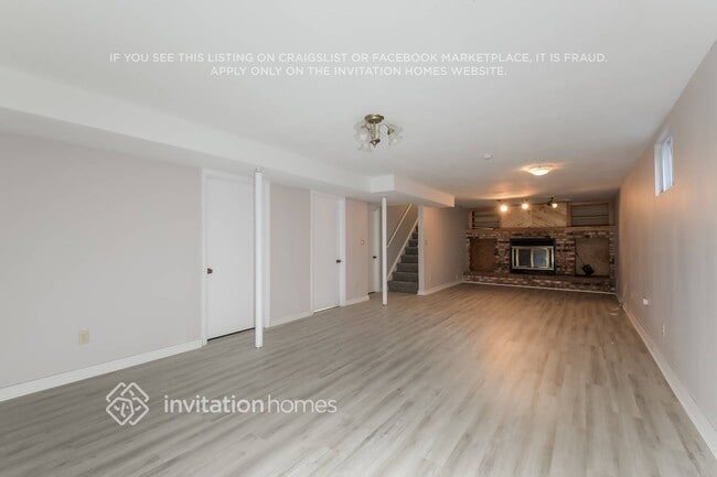 Photo - 1284 Ember St