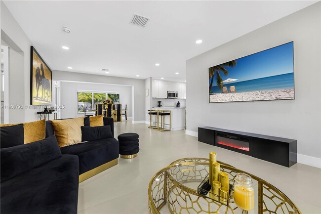 Photo - 1104 N 13th Terrace