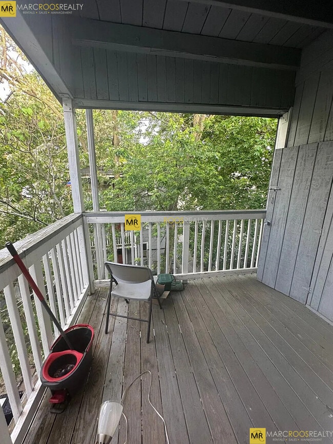 Photo - 173 Pleasant St Unit 3