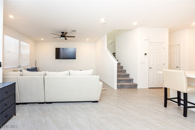 Photo - 1155 Tektite Ave