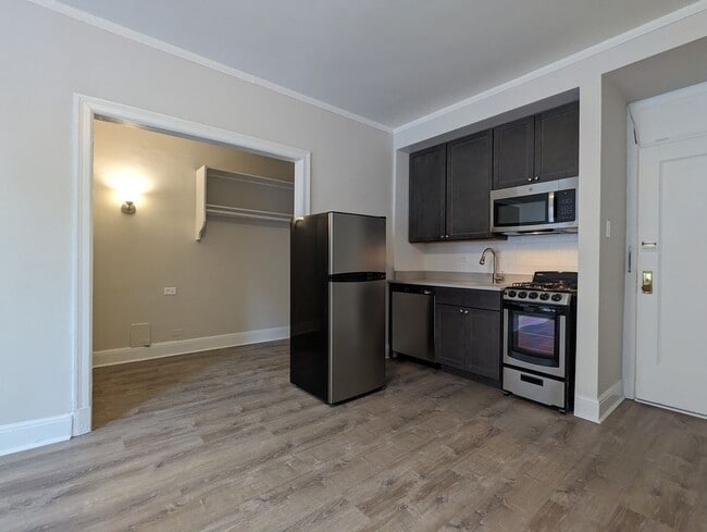 Photo - 2779 N Milwaukee Ave Unit 130