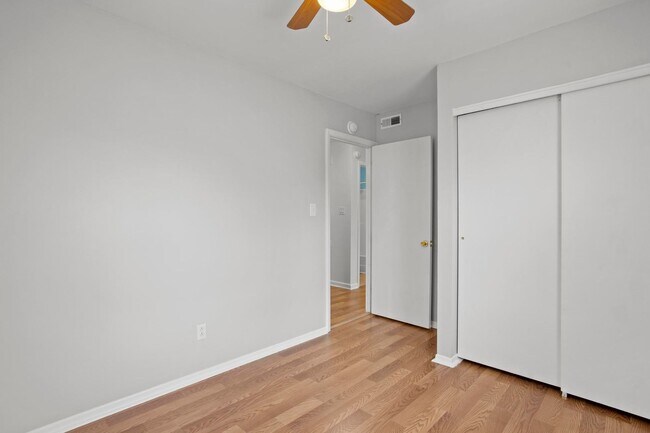 Photo - Townhome for rent in Jacksonville!