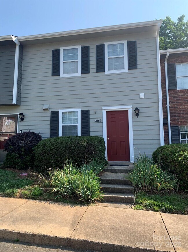 Building Photo - 6040 Heath Valley Rd Rental
