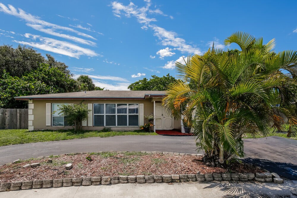 Photo - 7401 NW 84th St Casa