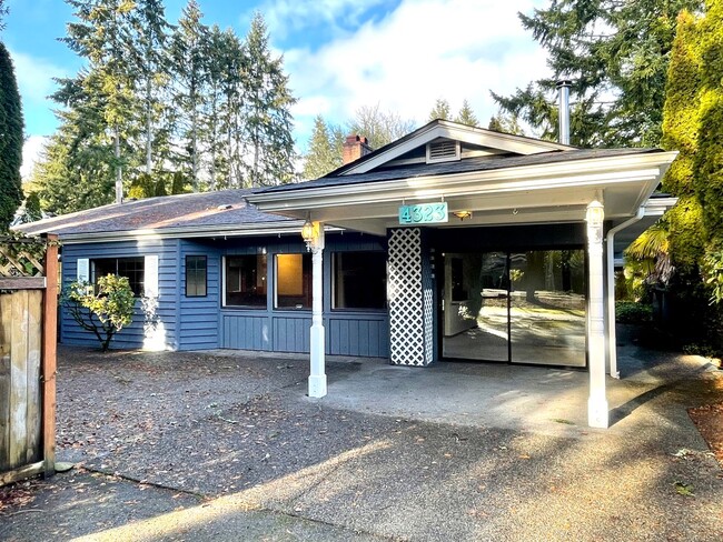 Gig Harbor 3 bd, fully fenced yard, shop &... - Gig Harbor 3 bd, fully fenced yard, shop &... Casa