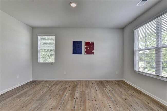 Photo - 3828 Amicus Dr
