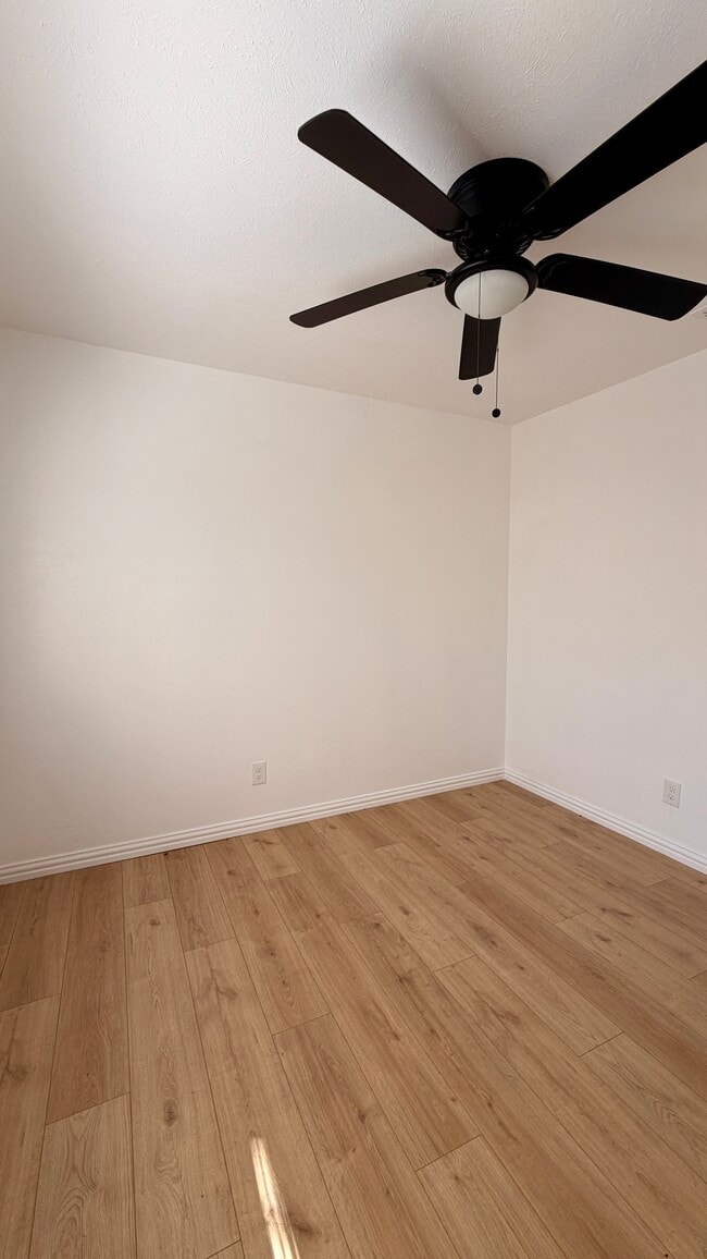 Photo - 3416 Sunnydale Ln