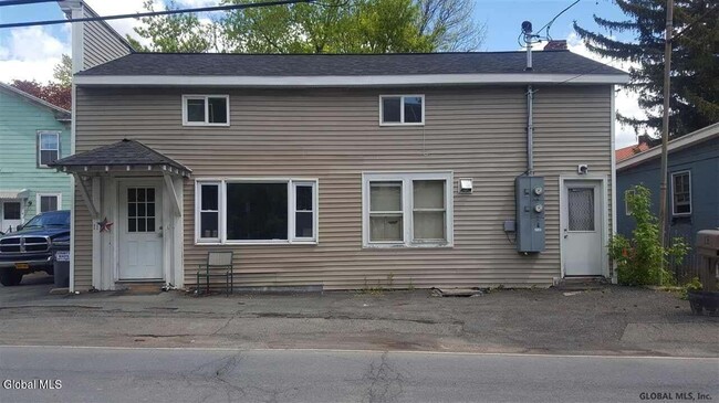 Building Photo - 11 Chatham St Rental