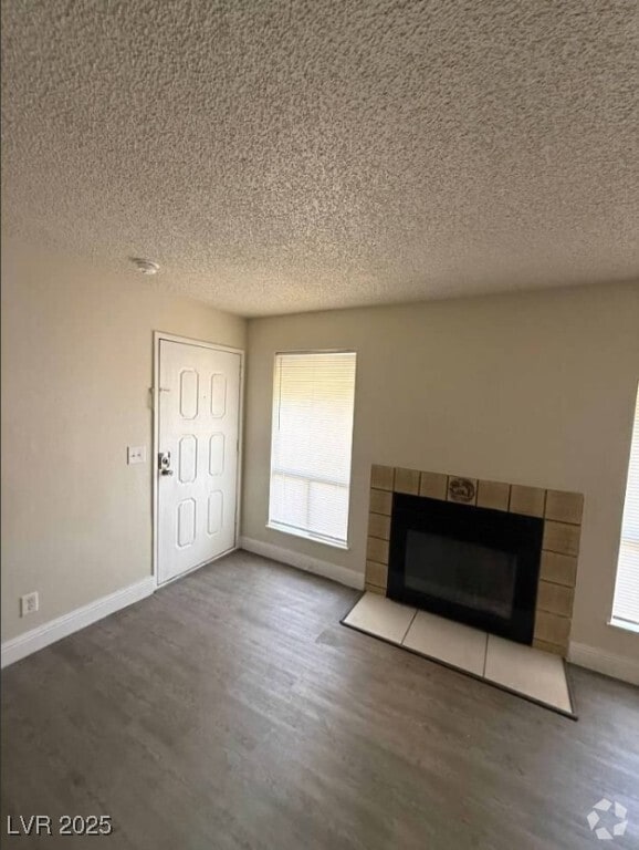 Building Photo - 4941 Newport Cove Dr Unit B Rental