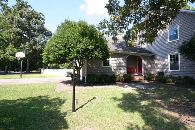 - WONDERFUL 2-STORY HOME IN WALNUT CREEK *SPRING CREEK SCHOOL DISTRICT* -