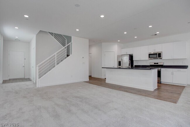 Photo - 70 Harrison Rose Ct