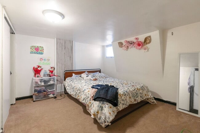 Photo - 654 N 100 E
