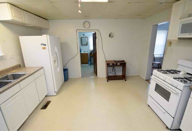 Photo - 424 W Chickasaw St