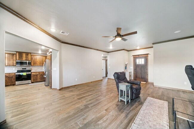 Photo - 1138 Jones Ave