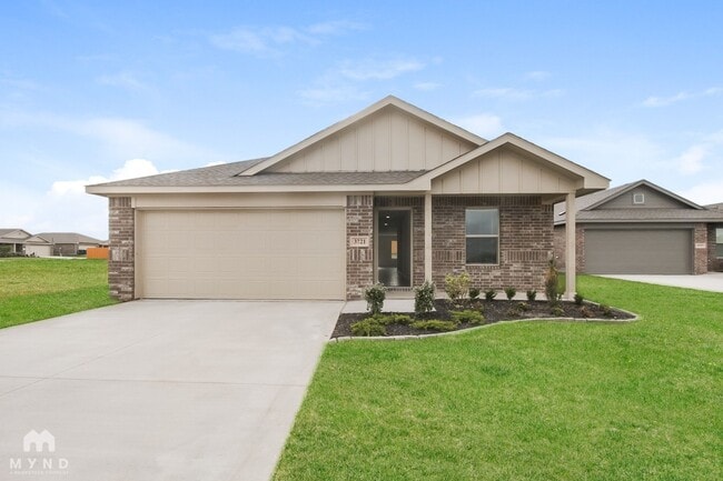 Building Photo - 3721 Montage Blvd