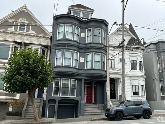 Building Photo - Epic REA - Lovely 3 BR/ 2 BA Victorian Con... Rental