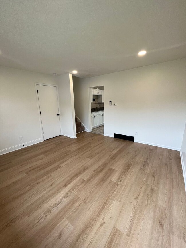 Photo - Charming 3 Bedroom Home with Finished Base...