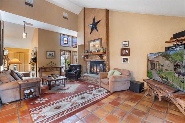 Photo - 23200 Fulkes Rd