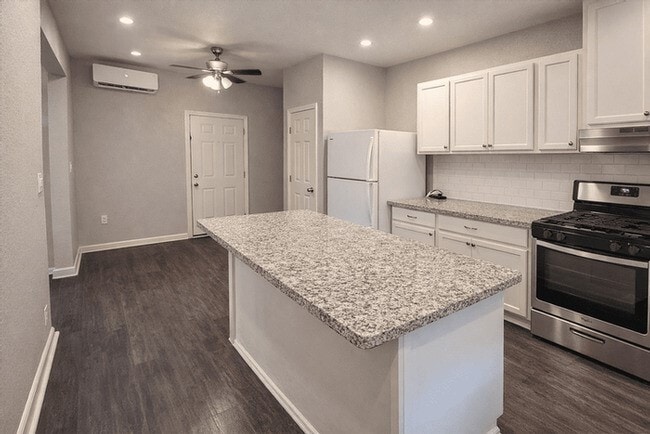 Photo - 511 W Cleveland St Unidad 1