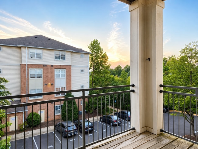 Photo - 4405 Weatherington Lane, Fairfax, VA 22030