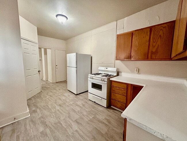 Photo - 644 E Chestnut St Unidad Apt 1