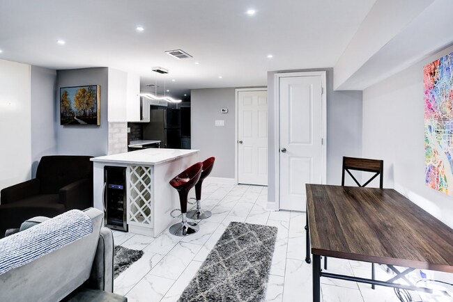 Photo - 3 New York Ave NW