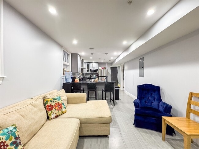 Photo - 62 Hecla St Unit B