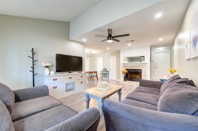 Photo - 2379 Briarwest Blvd Unit 61