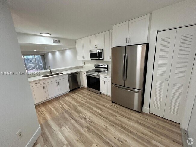 Building Photo - 1325 NW 124th Ave Rental