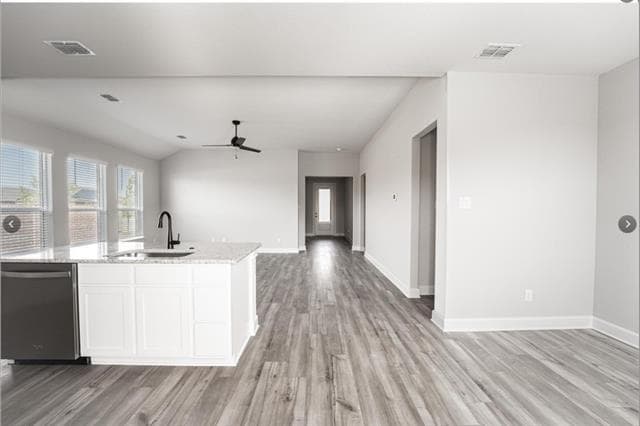 Photo - 905 Calhoun Dr