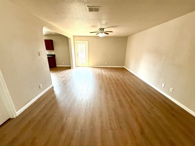 8315 Cenizo Pass