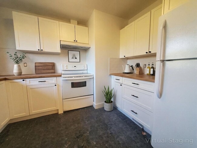 Photo - 22 Hyde Park Av Unité A