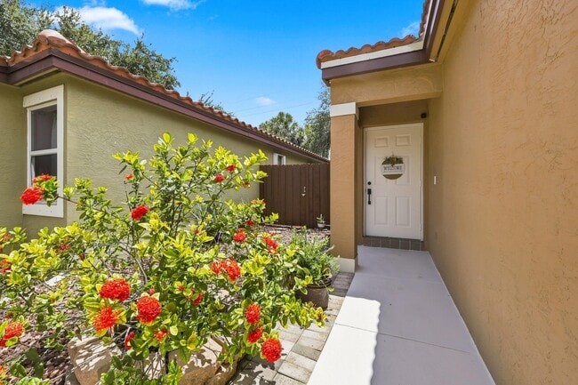 Photo - 4344 NW 1st St