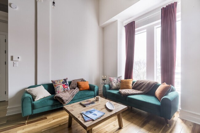 Photo - 3975 R. Saint-Denis Unit ID1061560P