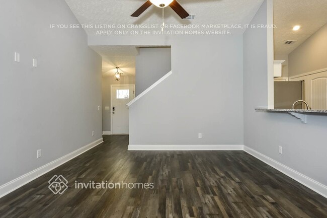 Photo - 771 Cedar Ln