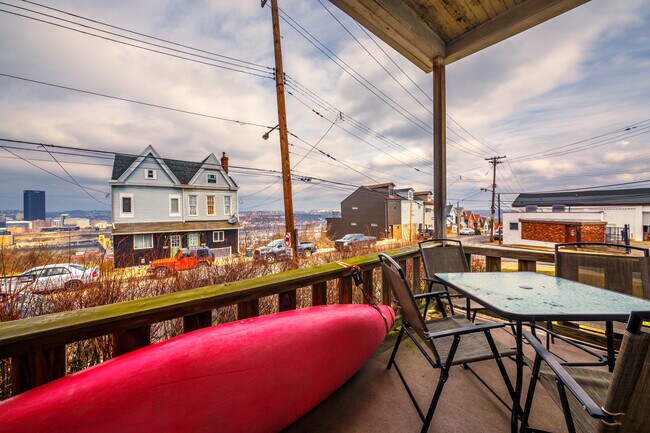 Photo - 1028 E Warrington Ave Unit Apt 1