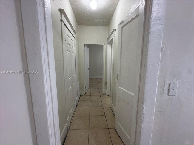 Photo - 1767 NW 5th St Unidad 3