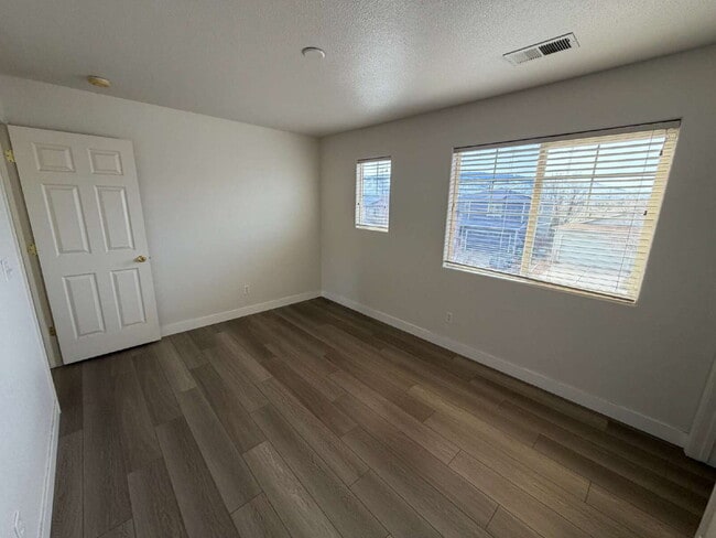 Photo - 3 Bedroom 2.5 Bathroom Home in Northwest Reno!