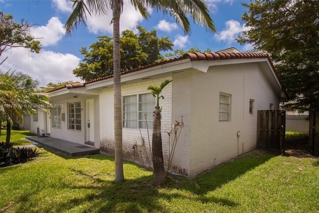 Photo - 9443 SW 174th St Unit 9443