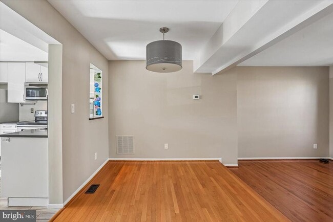 Photo - 3 Cinzano Ct