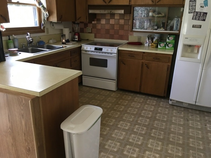 Fantastic 4 Bedroom/2 Bath Ranch Home with 1 car attached garage - Near Lake Loveland! - Fantastic 4 Bedroom/2 Bath Ranch Home with 1 car attached garage - Near Lake Loveland!