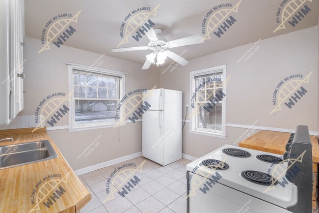 Photo - 3258 S Kinnickinnic Ave