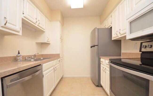 Photo - 2250 Bering Dr Unit 37