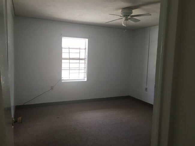 Photo - 2220 S Madison St