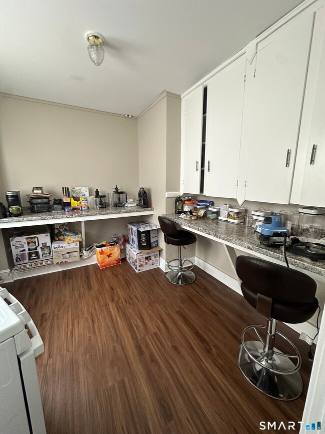 Photo - 72 Chambers St Unidad 2