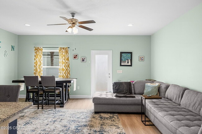 Photo - 7470 Shadow Lake Dr