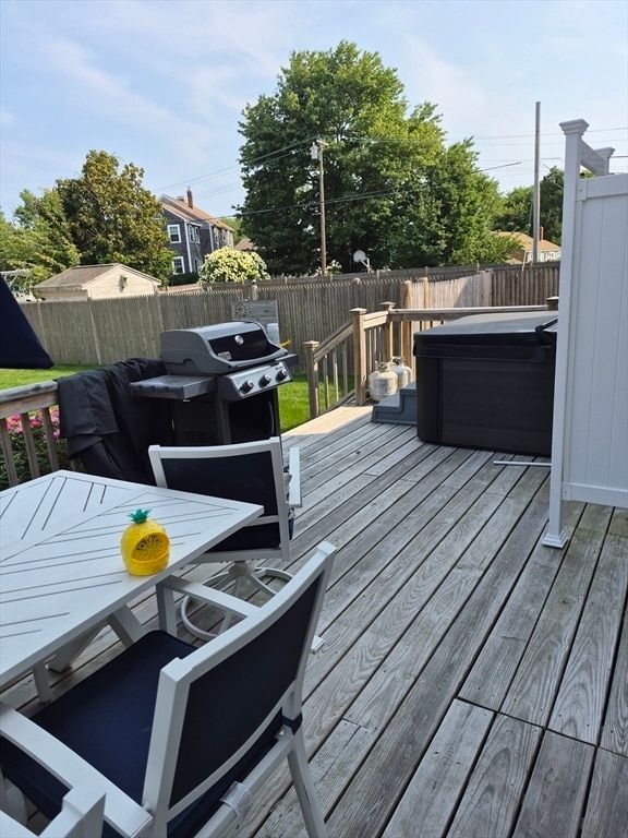 Photo - 10 Breakwater Ct