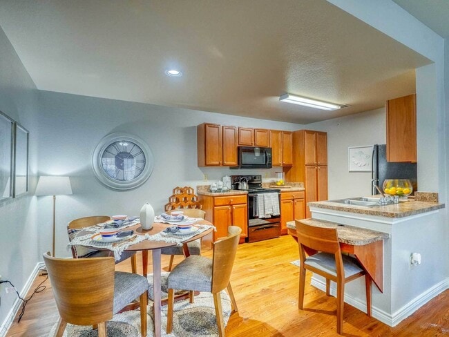 Photo - Advenir at Mayfield